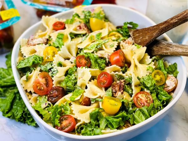 BLT Bow Tie Pasta Salad with Buttermilk Ranch Dressing