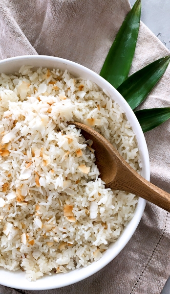 Easy Coconut Rice Recipe (Made in a Rice Cooker)